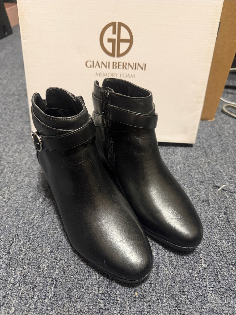 Giani Bernini Black Leather Ankle Booties with Buckle